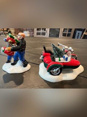 Department 56 Harley-Davidson Snow Village Accessories